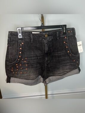 NWT Pilcro Anthropologie Black Studded Jean Shorts Size 31